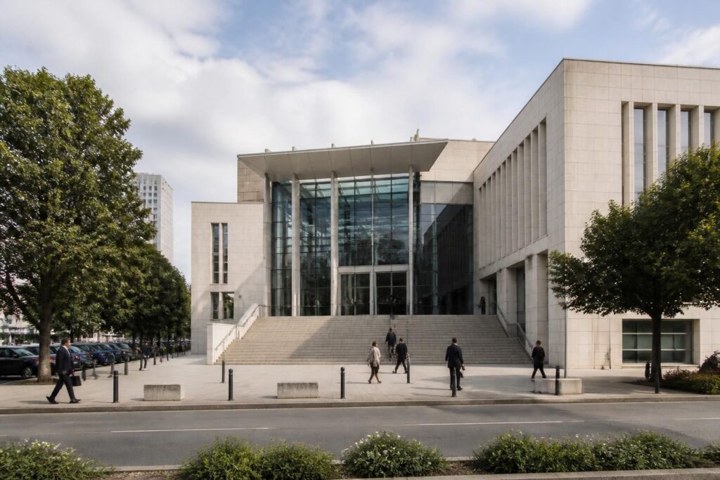 découvrez toutes les informations essentielles du tribunal judiciaire de nanterre : contacts, adresse complète et organisation détaillée pour faciliter vos démarches.